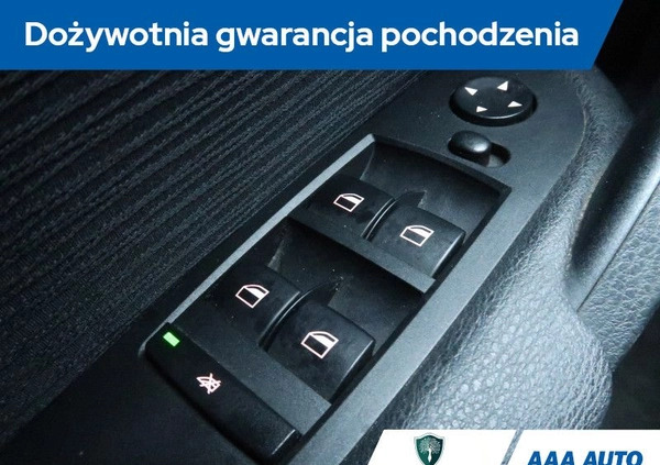 BMW X1 cena 61500 przebieg: 137599, rok produkcji 2015 z Zbąszyń małe 301
